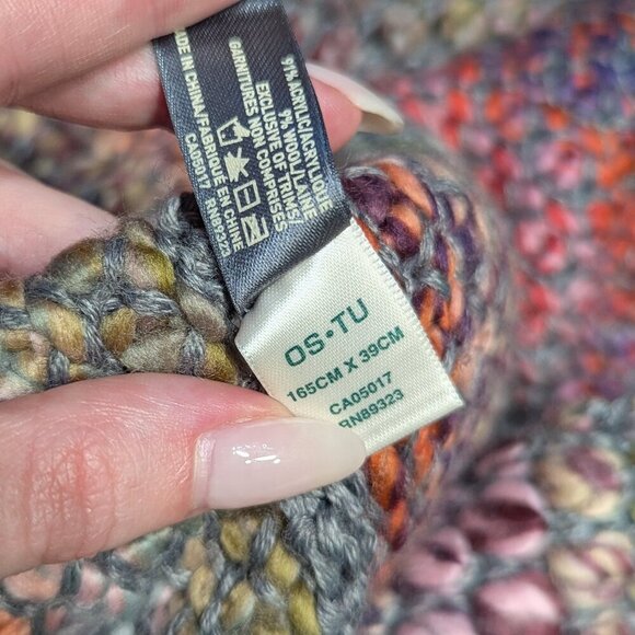 Roots Chunky Knit Infinity Scarf | Rainbow Ombre | Winter Warmth - Picture 2 of 6
